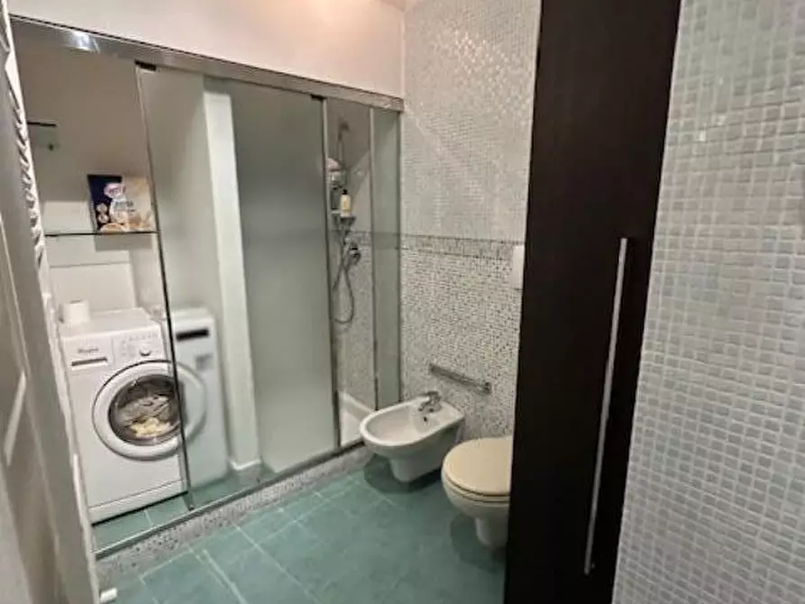 Immagine 16 di Appartamento in vendita  a Massa