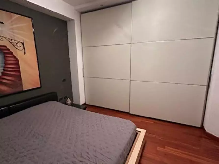 Immagine 25 di Appartamento in vendita  a Massa