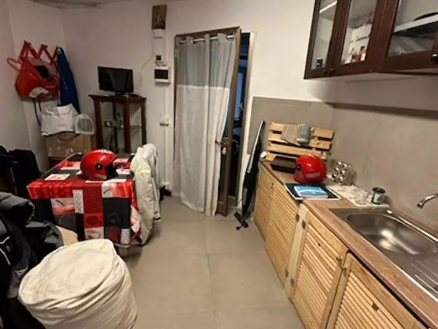 Immagine 34 di Appartamento in vendita  a Massa