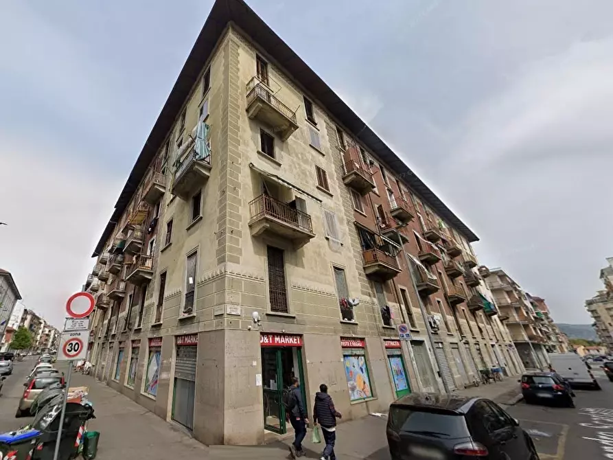 Immagine 1 di Appartamento in vendita  a Torino