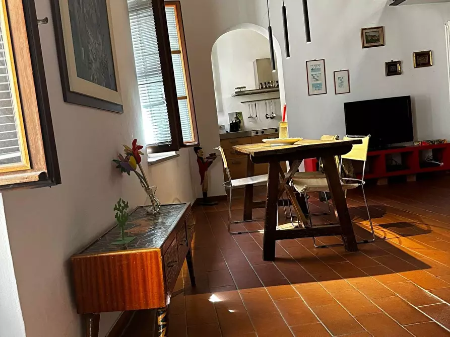 Immagine 2 di Appartamento in vendita  a Pisa