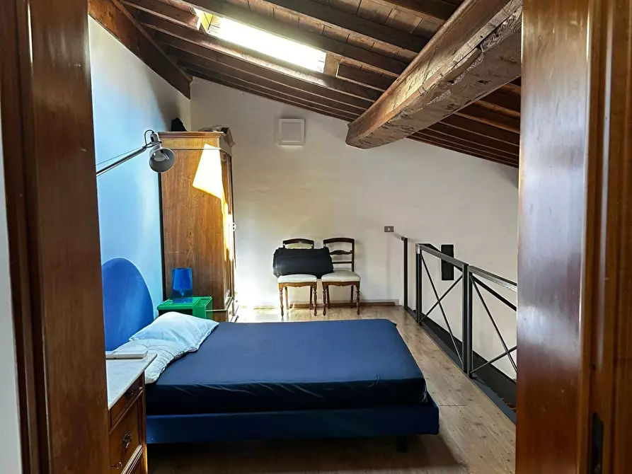 Immagine 10 di Appartamento in vendita  a Pisa