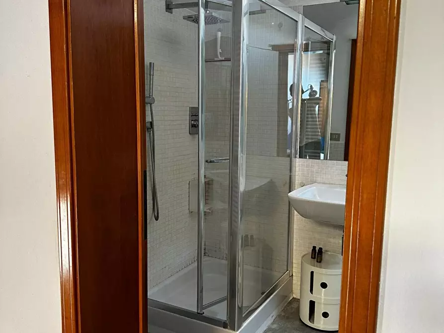 Immagine 14 di Appartamento in vendita  a Pisa