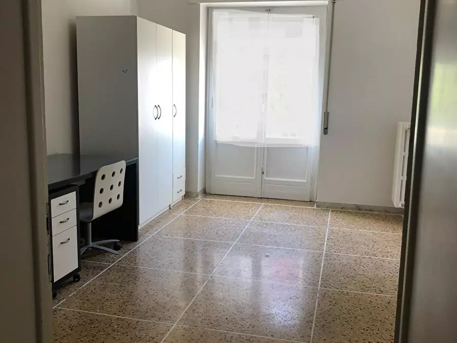 Immagine 11 di Appartamento in vendita  a Pisa