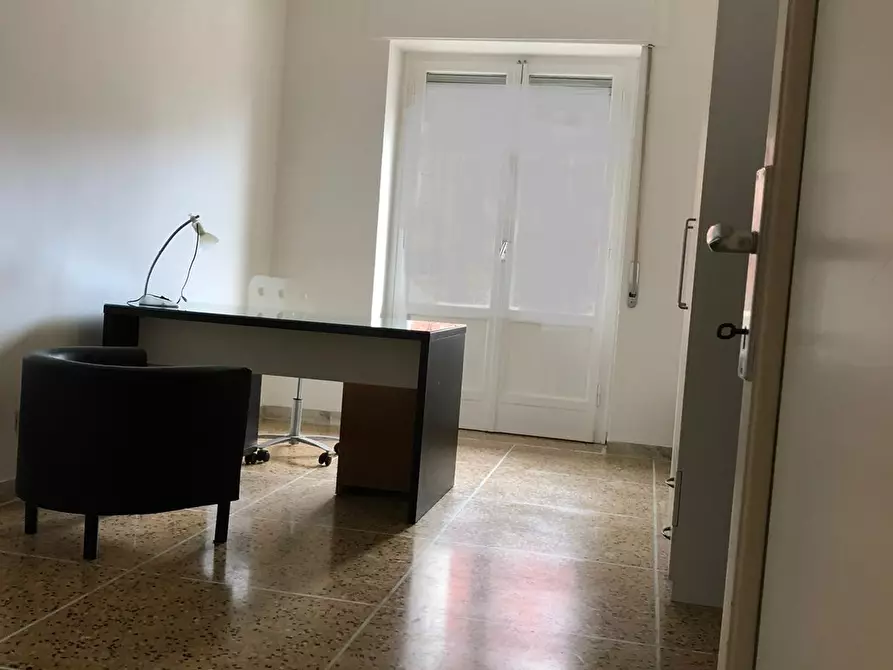 Immagine 9 di Appartamento in vendita  a Pisa