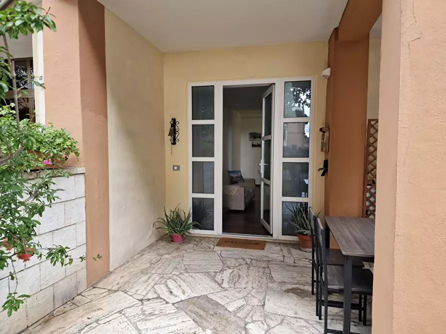 Immagine 35 di Appartamento in vendita  a Siena