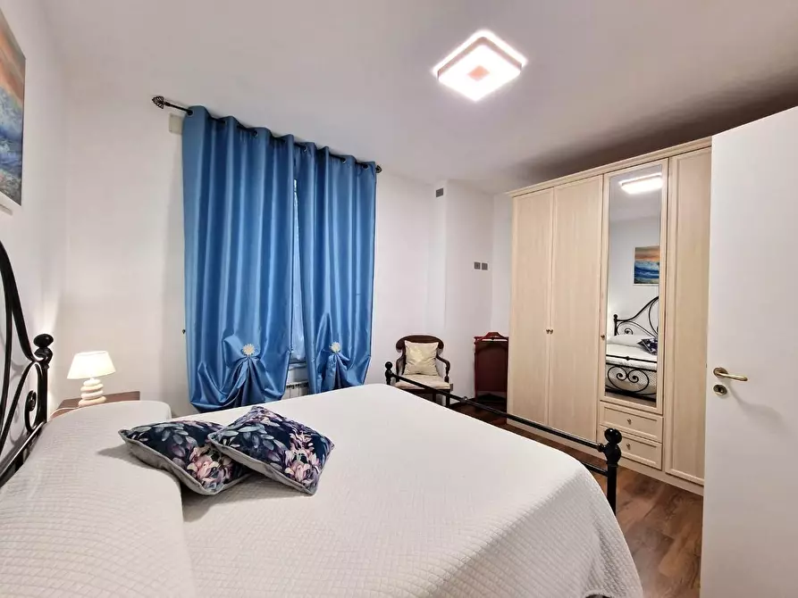 Immagine 29 di Appartamento in vendita  a Siena