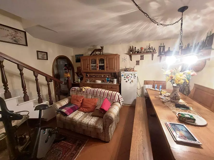 Immagine 23 di Villetta a schiera in vendita  a Massa