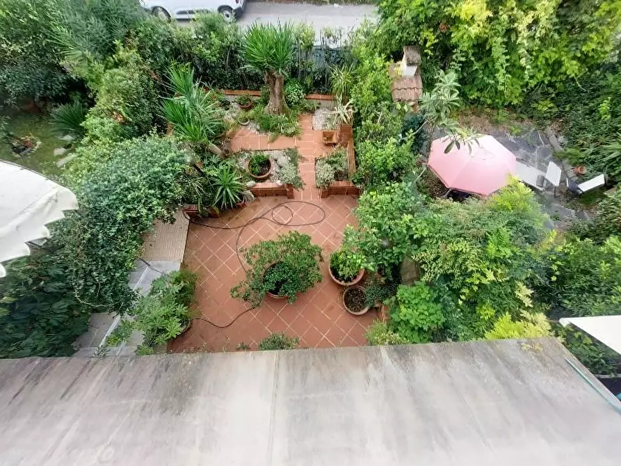 Immagine 3 di Villetta a schiera in vendita  a Massa