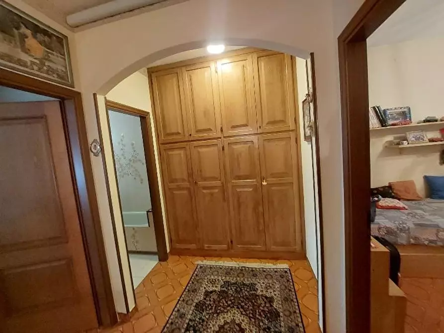 Immagine 14 di Villetta a schiera in vendita  a Massa