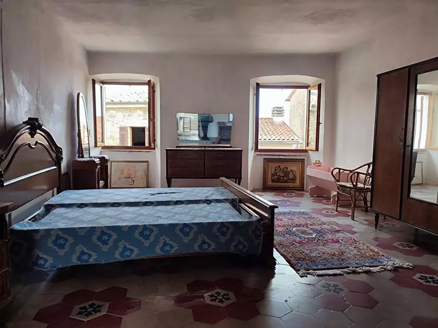 Immagine 21 di Terratetto in vendita  a Ortonovo