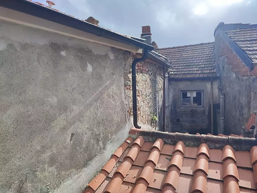 Immagine 33 di Terratetto in vendita  a Ortonovo