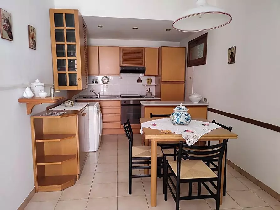 Immagine 1 di Terratetto in vendita  a Ortonovo