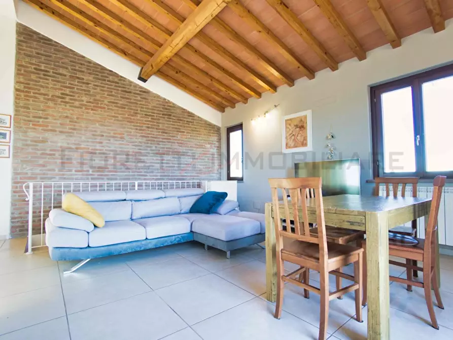 Immagine 5 di Appartamento in vendita  a Campiglia Marittima