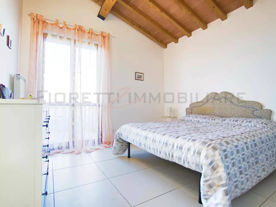 Immagine 11 di Appartamento in vendita  a Campiglia Marittima