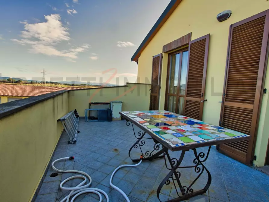 Immagine 23 di Appartamento in vendita  a Campiglia Marittima