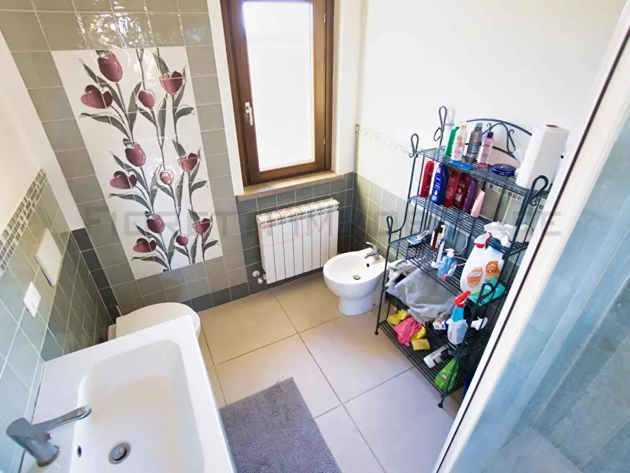 Immagine 20 di Appartamento in vendita  a Campiglia Marittima