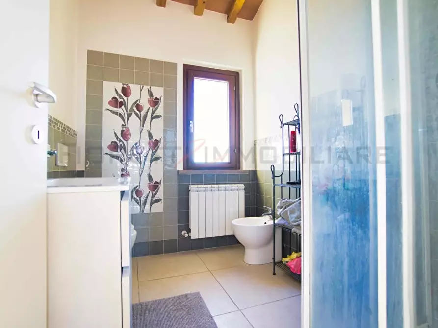 Immagine 19 di Appartamento in vendita  a Campiglia Marittima