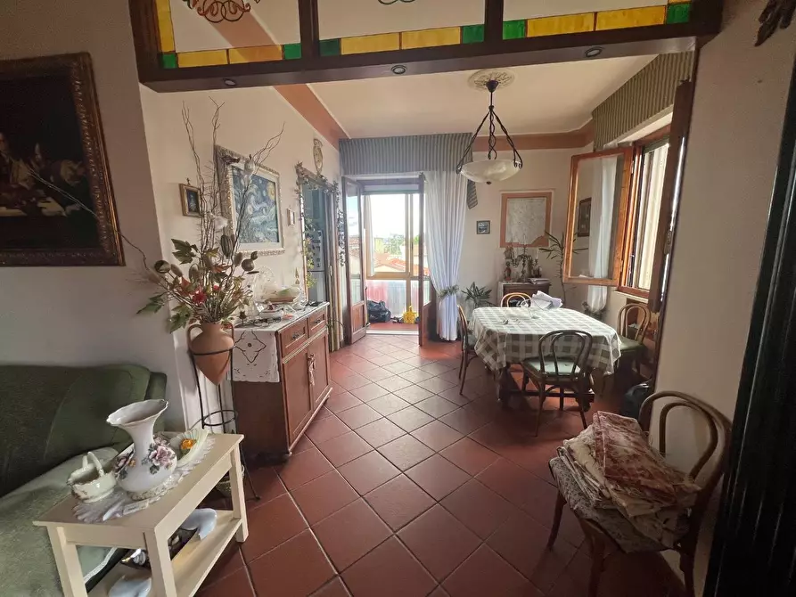 Immagine 2 di Appartamento in vendita  a Empoli
