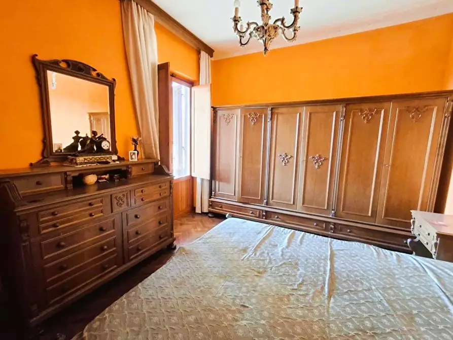 Immagine 24 di Villa in vendita  a Capannori