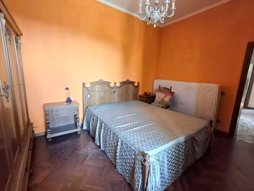 Immagine 25 di Villa in vendita  a Capannori