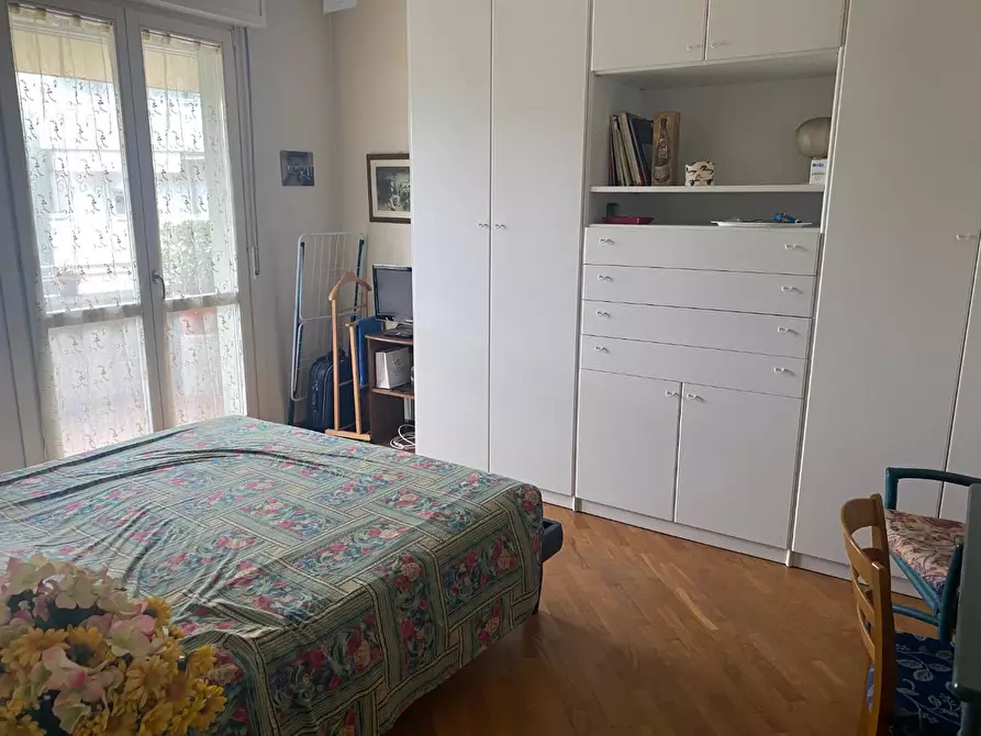 Immagine 22 di Appartamento in vendita  a Viareggio