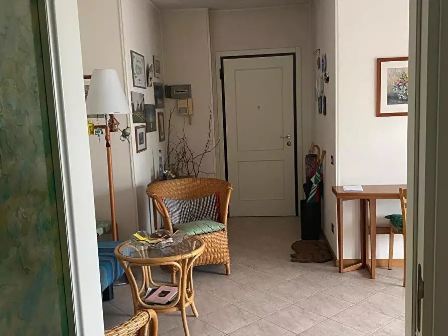 Immagine 17 di Appartamento in vendita  a Viareggio