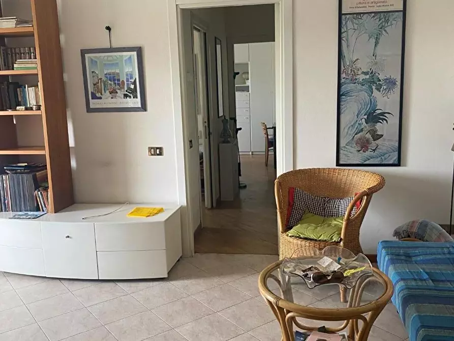 Immagine 7 di Appartamento in vendita  a Viareggio