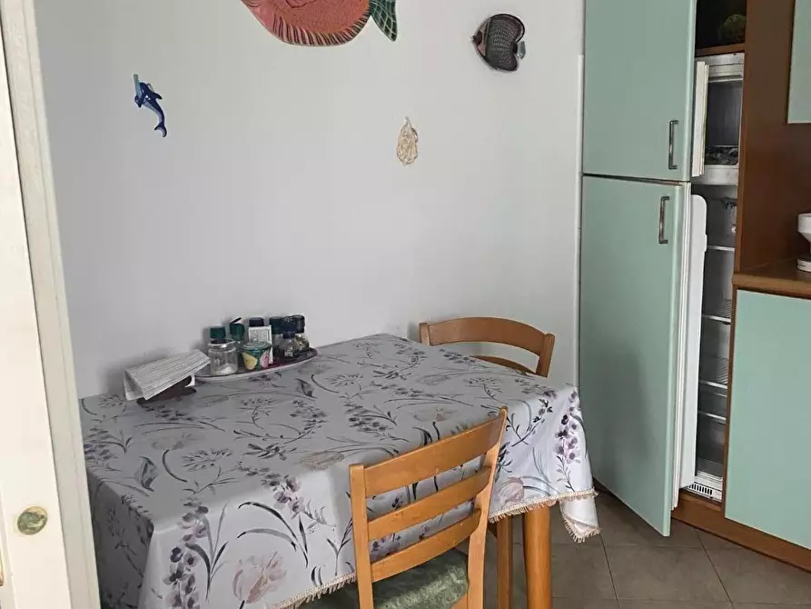 Immagine 9 di Appartamento in vendita  a Viareggio