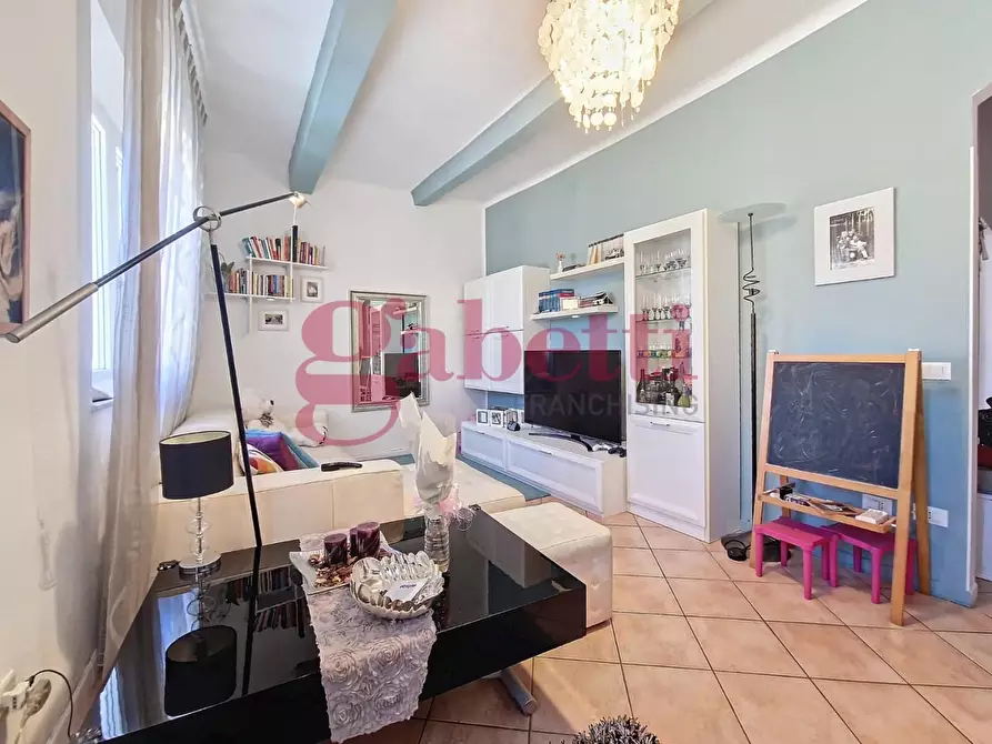 Immagine 12 di Appartamento in vendita  a Pisa