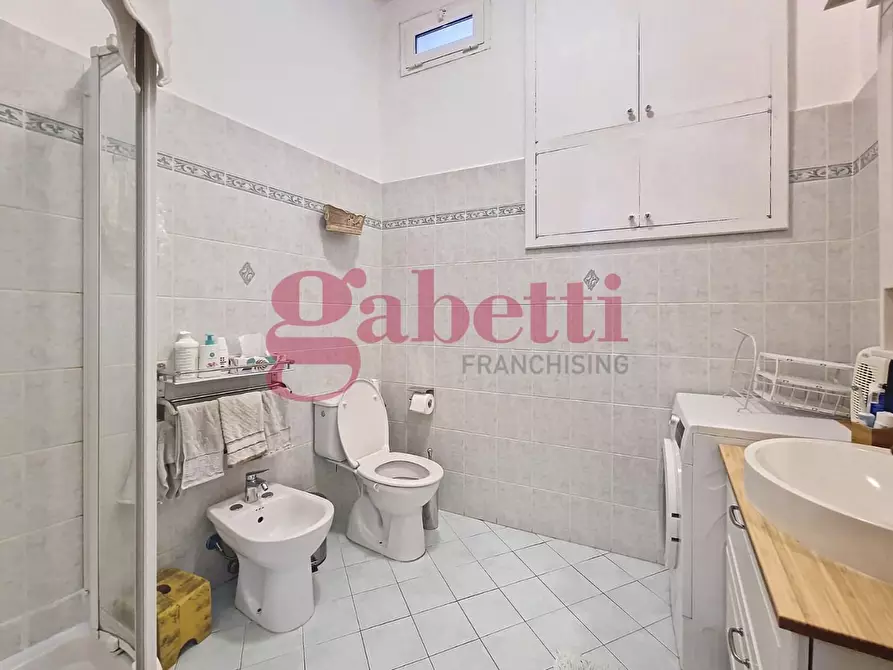 Immagine 14 di Appartamento in vendita  a Pisa