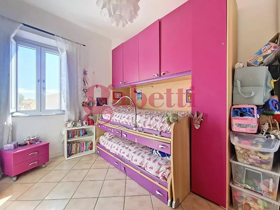 Immagine 21 di Appartamento in vendita  a Pisa