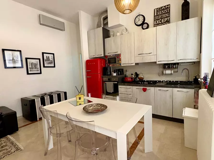 Immagine 9 di Appartamento in vendita  a Cascina