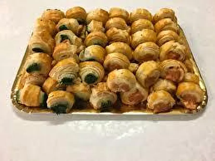 Immagine 26 di Locale commerciale in vendita  a Livorno