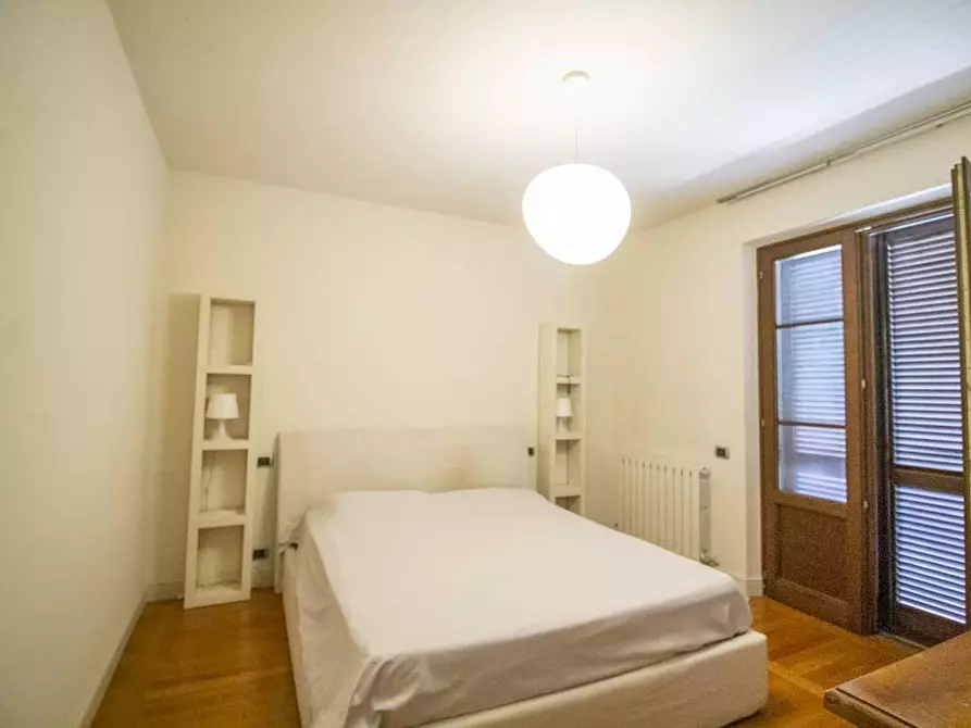 Immagine 12 di Appartamento in vendita  a Camaiore