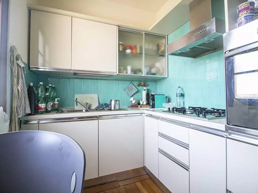 Immagine 6 di Appartamento in vendita  a Camaiore