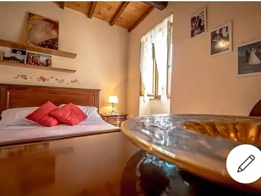 Immagine 6 di Casa colonica in vendita  a Vinci