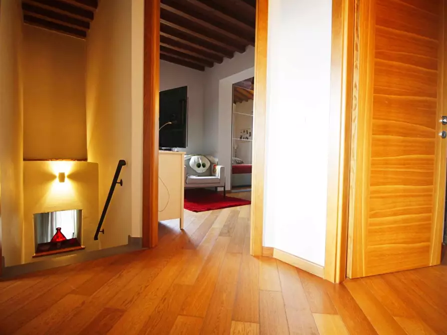 Immagine 27 di Casa colonica in vendita  a Vinci