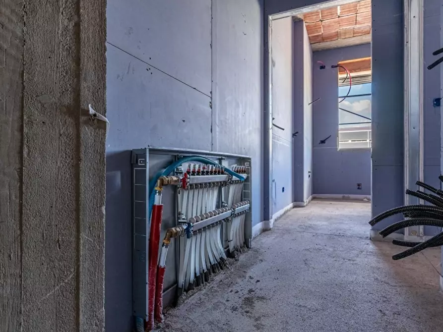 Immagine 25 di Appartamento in vendita  a Cascina