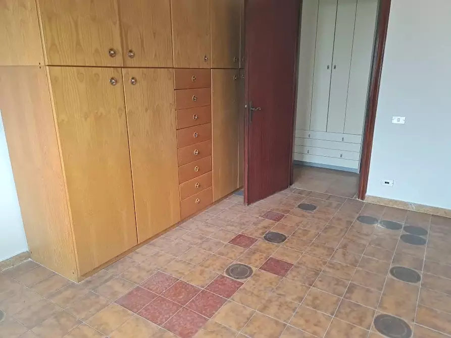 Immagine 22 di Appartamento in vendita  a Carrara