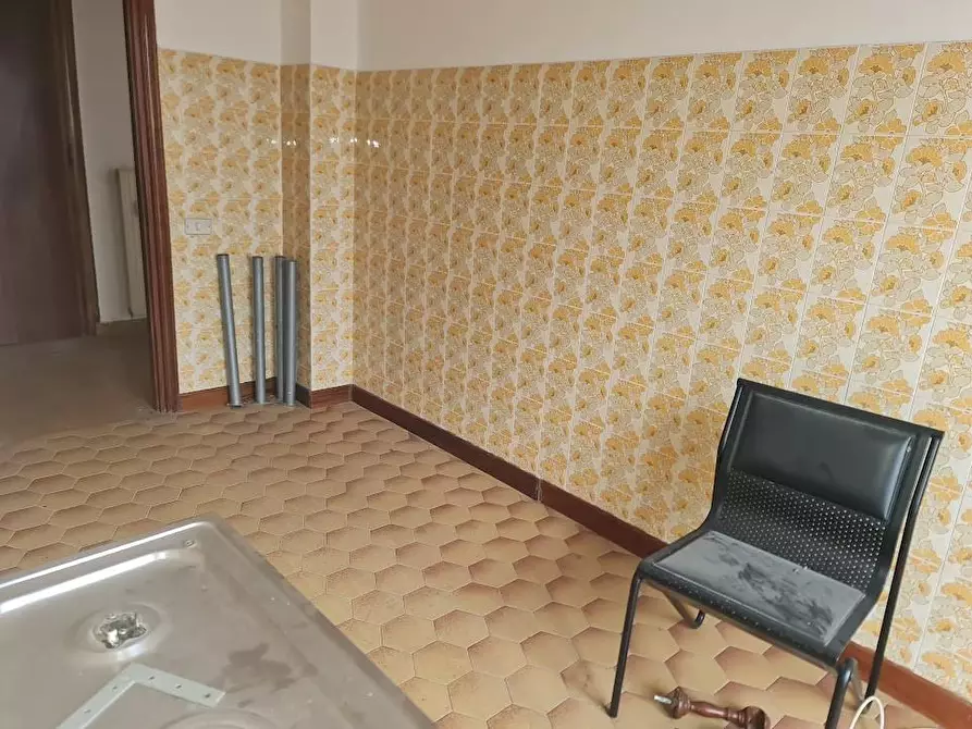 Immagine 19 di Appartamento in vendita  a Carrara