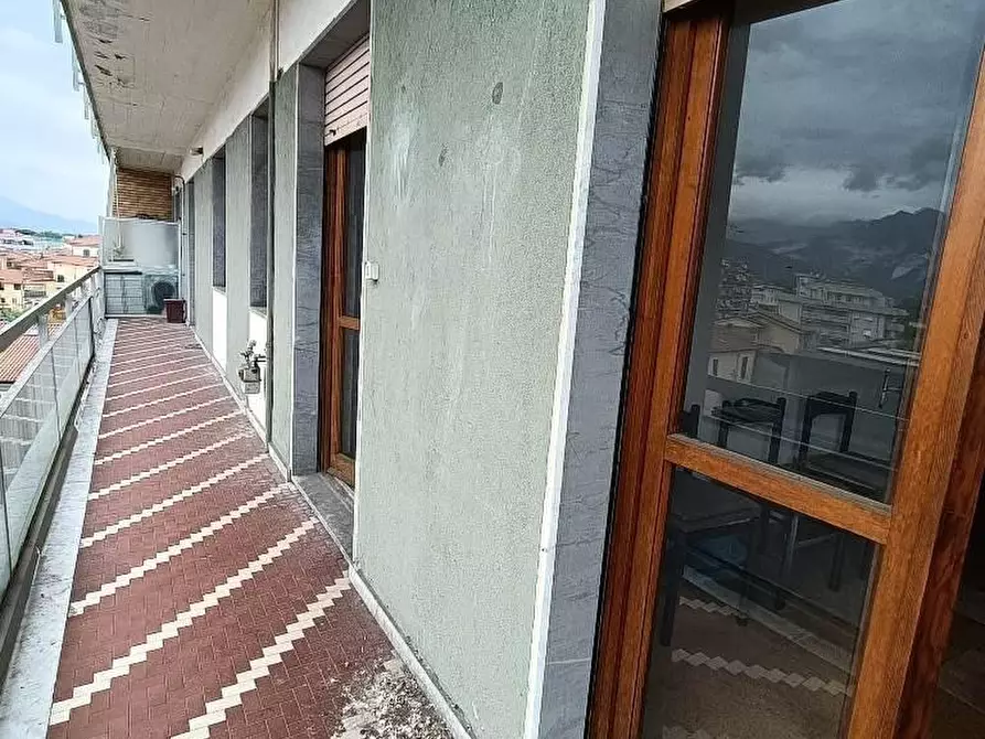 Immagine 28 di Appartamento in vendita  a Carrara