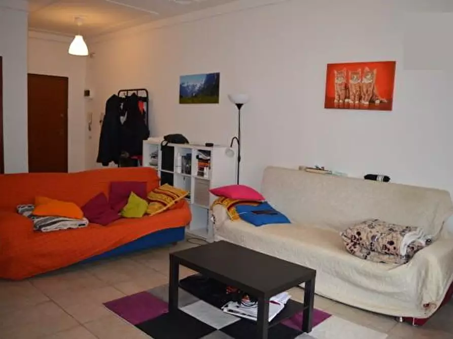 Immagine 7 di Appartamento in vendita  a Carrara