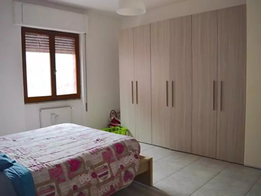 Immagine 4 di Appartamento in vendita  a Carrara