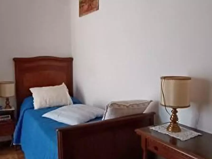 Immagine 31 di Casa semindipendente in vendita  a Carrara