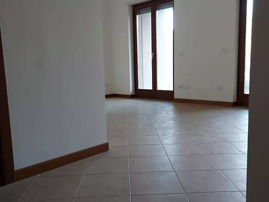 Immagine 10 di Appartamento in vendita  a Fiumicino