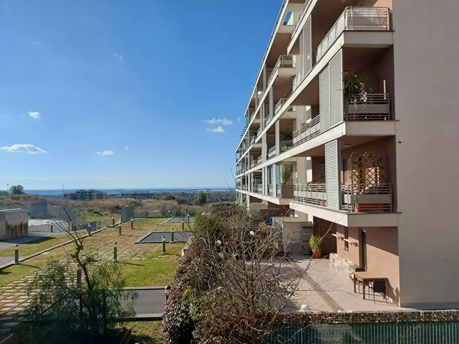Immagine 4 di Appartamento in vendita  a Fiumicino