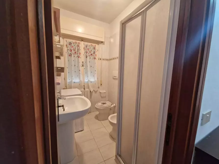 Immagine 14 di Appartamento in vendita  a Rosignano Marittimo