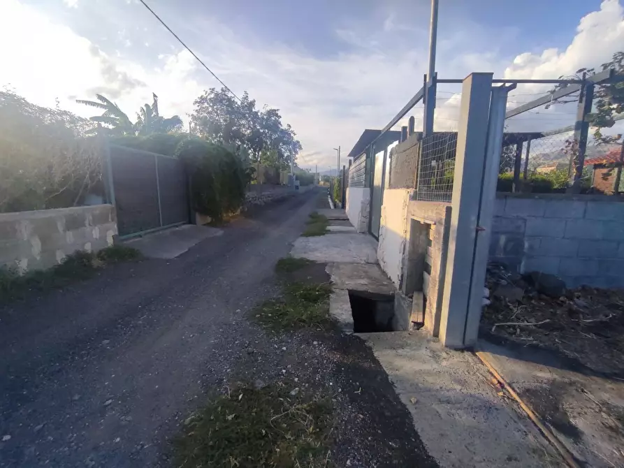 Immagine 5 di Terreno agricolo in vendita  a Calatabiano