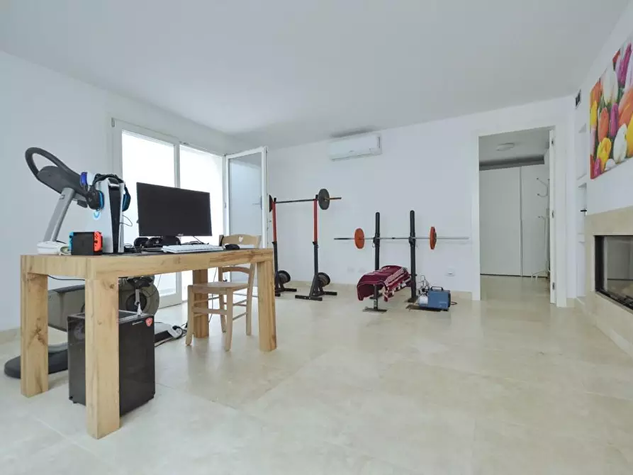 Immagine 24 di Villa in vendita  a Forte Dei Marmi